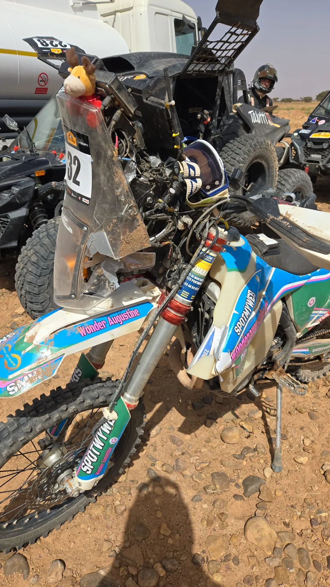 Premier stop carburant 1 PHOTO 2025 04 18 12 03 20